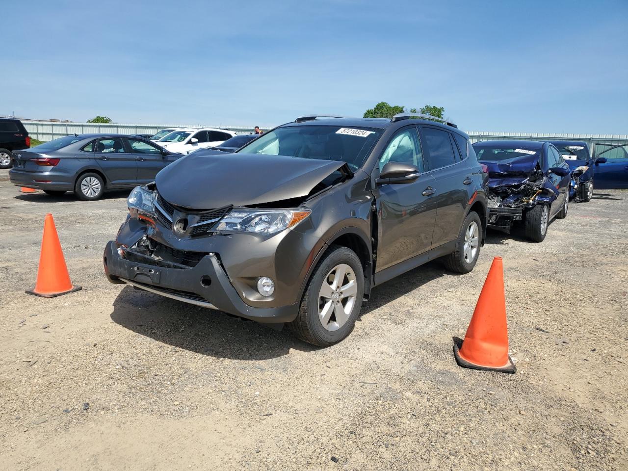 2T3RFREV3DW026026 2013 Toyota Rav4 Xle