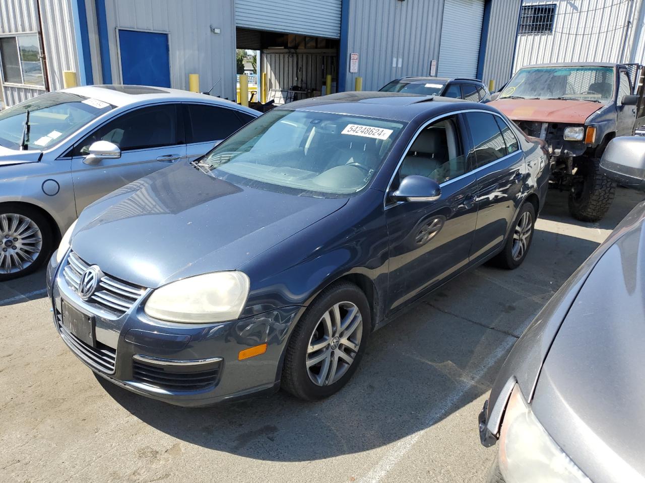 3VWDG71K55M641619 2005 Volkswagen New Jetta 2.5L Option Package 2