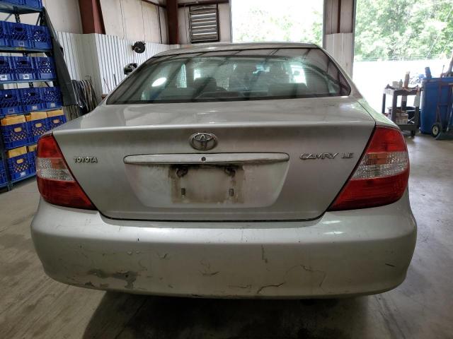 2004 Toyota Camry Le VIN: 4T1BE32K24U868215 Lot: 53333414