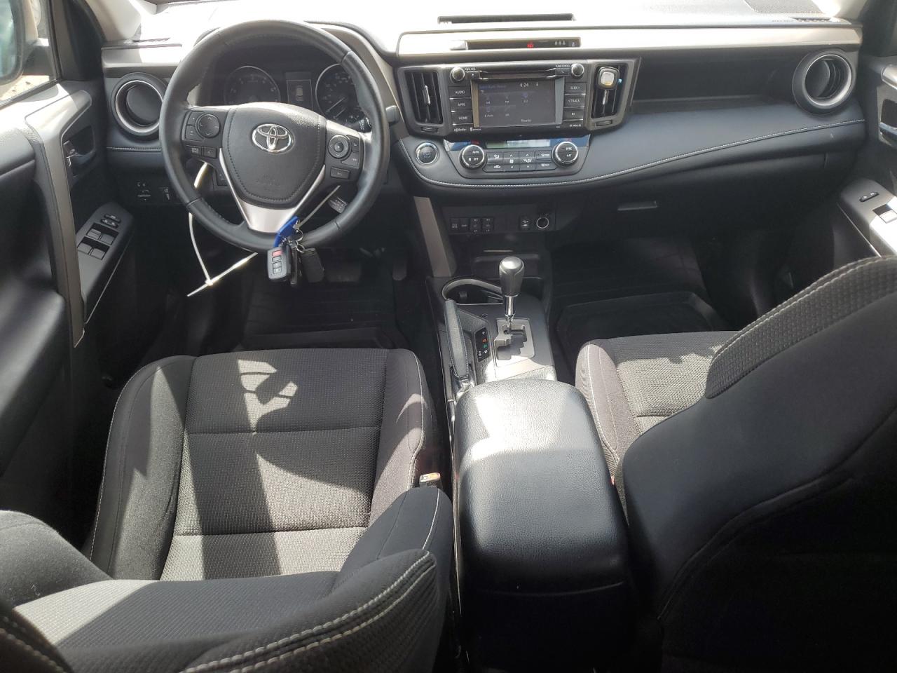 2T3RFREV8JW791115 TOYOTA RAV4 2018