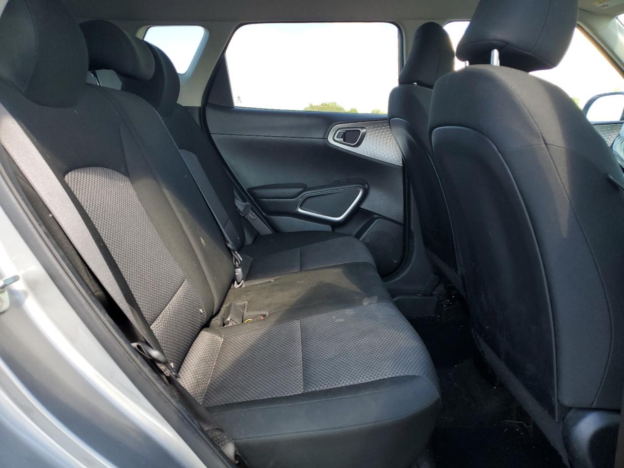 KNDJ23AUXN7810834 2022 Kia Soul Lx