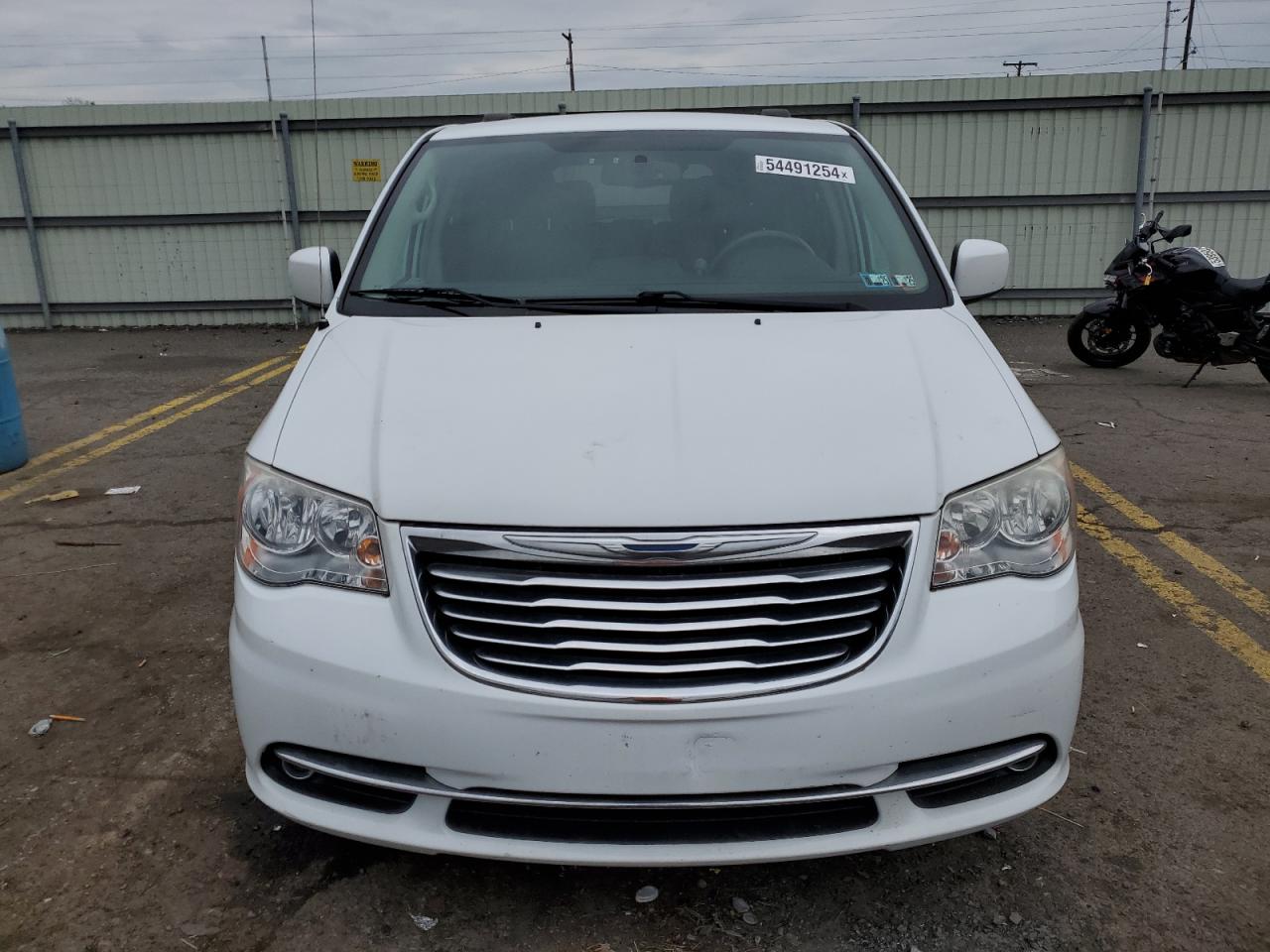 2C4RC1BG9ER382864 2014 Chrysler Town & Country Touring