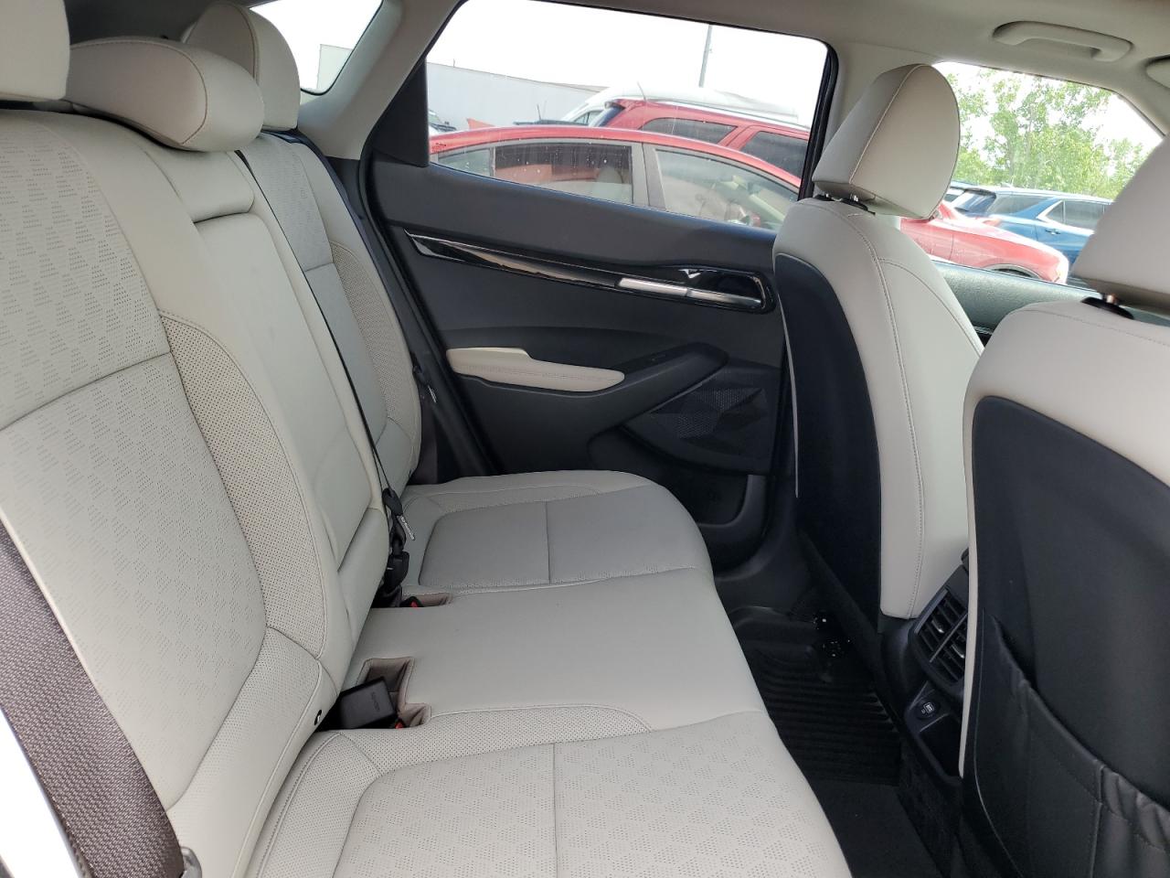 KNDETCA2XP7386202 2023 Kia Seltos Sx