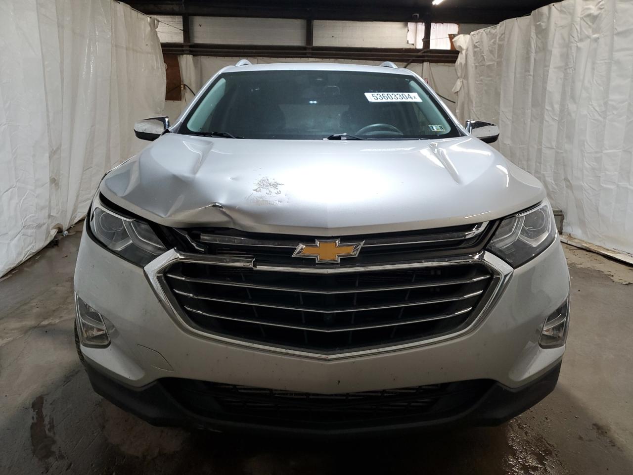 2GNAXVEV8J6126723 2018 Chevrolet Equinox Premier