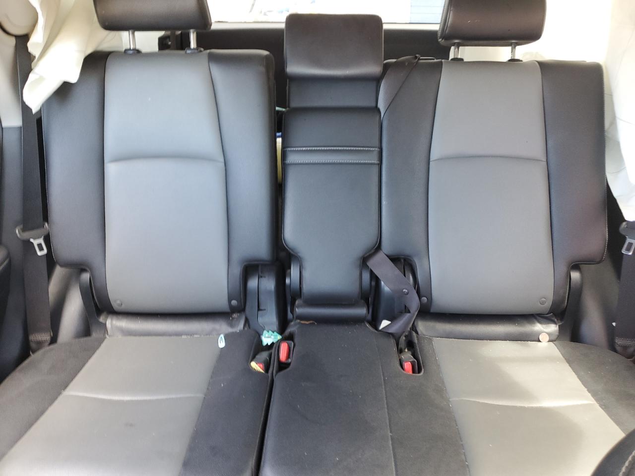 JTEZU5JRXJ5174342 2018 Toyota 4Runner Sr5