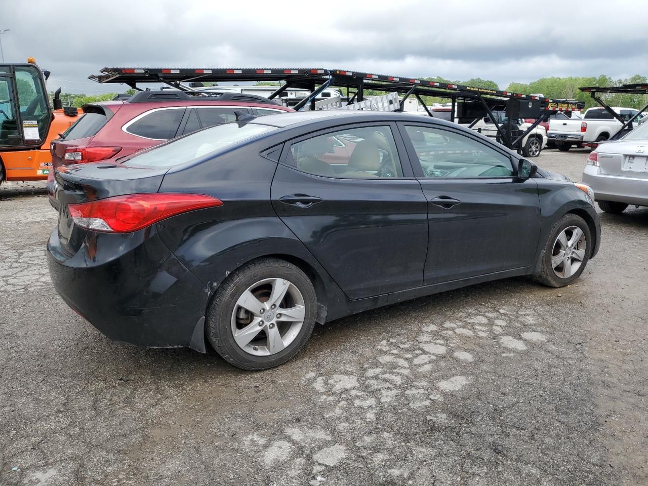 Lot #2789464526 2013 HYUNDAI ELANTRA GL