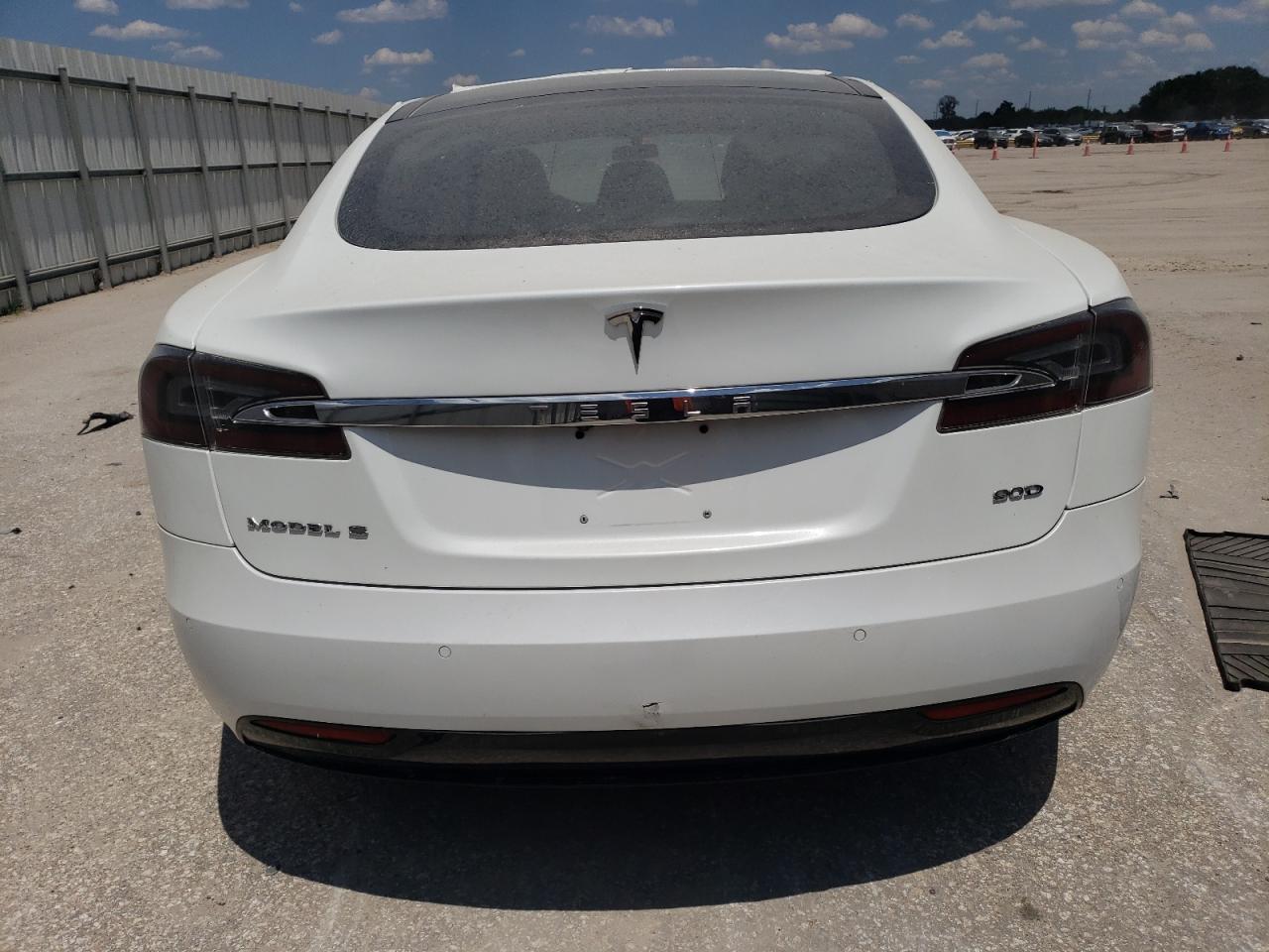 5YJSA1E20HF178655 2017 Tesla Model S