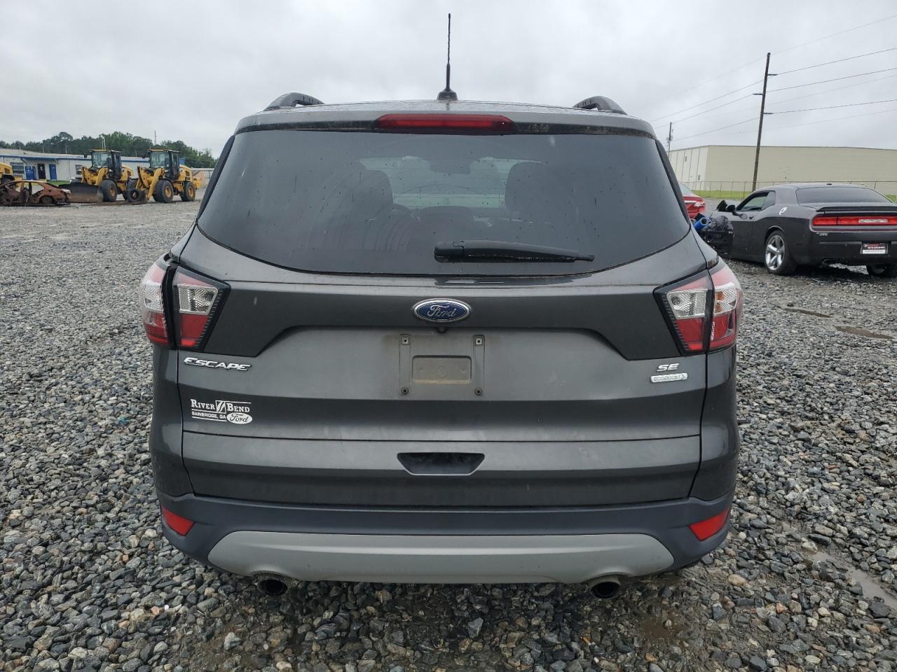 1FMCU0GD1JUB67998 2018 Ford Escape Se