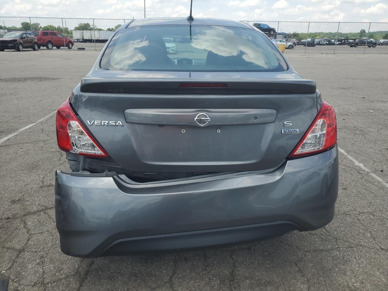3N1CN7AP6HL881954 NISSAN VERSA 2017