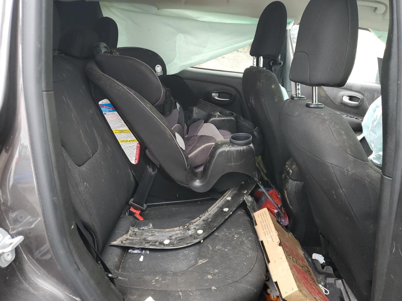 ZACNJBAB2KPJ78291 2019 Jeep Renegade Sport