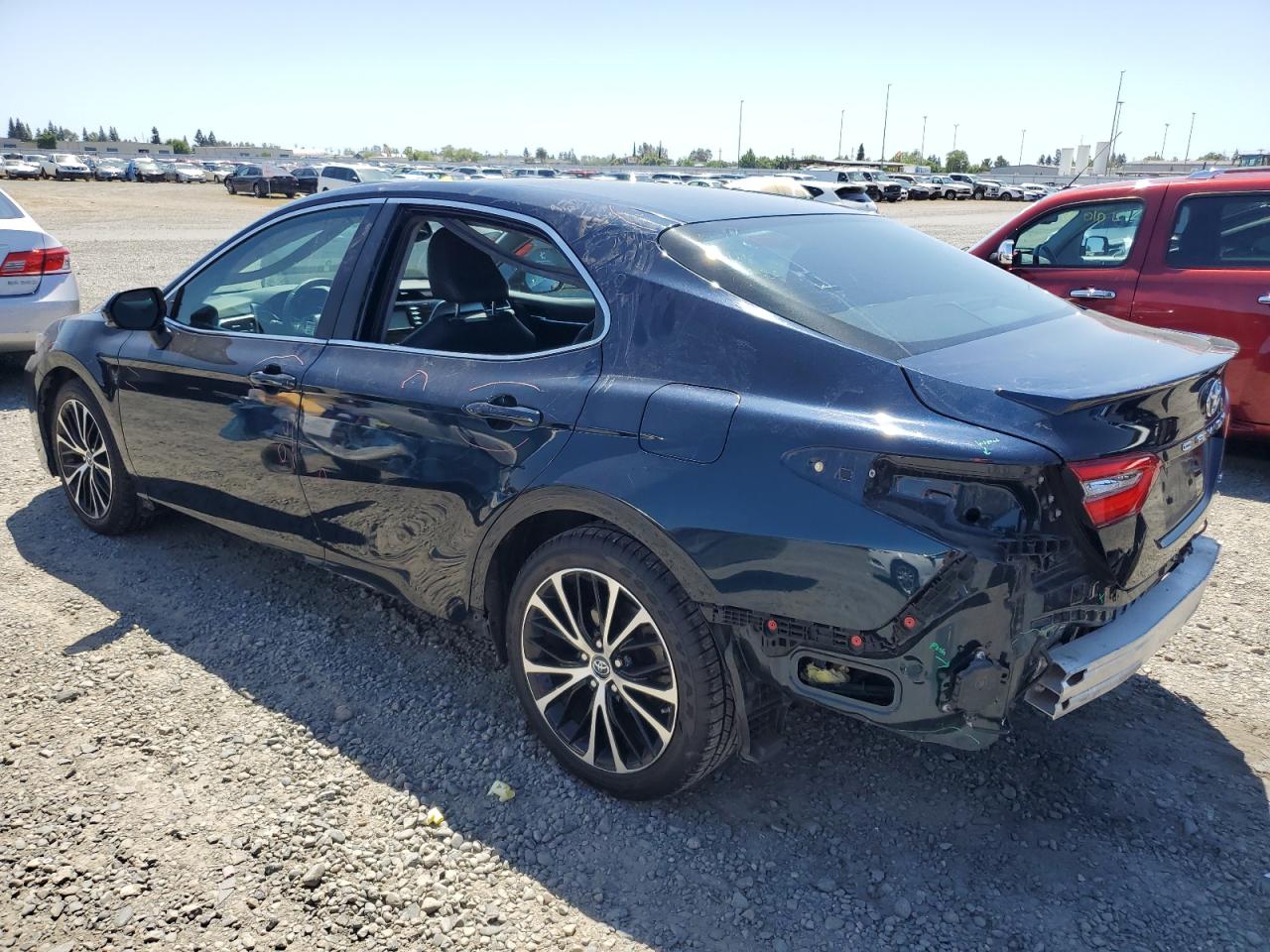 4T1B11HK9JU643793 2018 Toyota Camry L/Le/Xle/Se/Xse