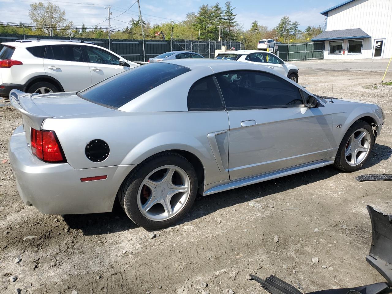 1FAFP42X3YF237331 2000 Ford Mustang Gt