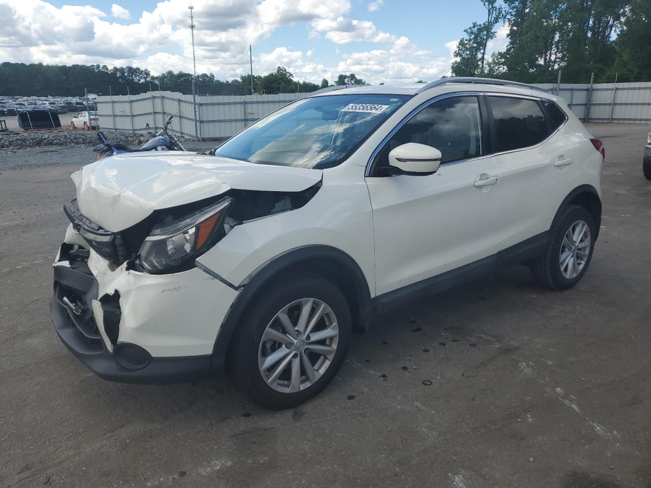 JN1BJ1CP4JW157309 NISSAN ROGUE 2018