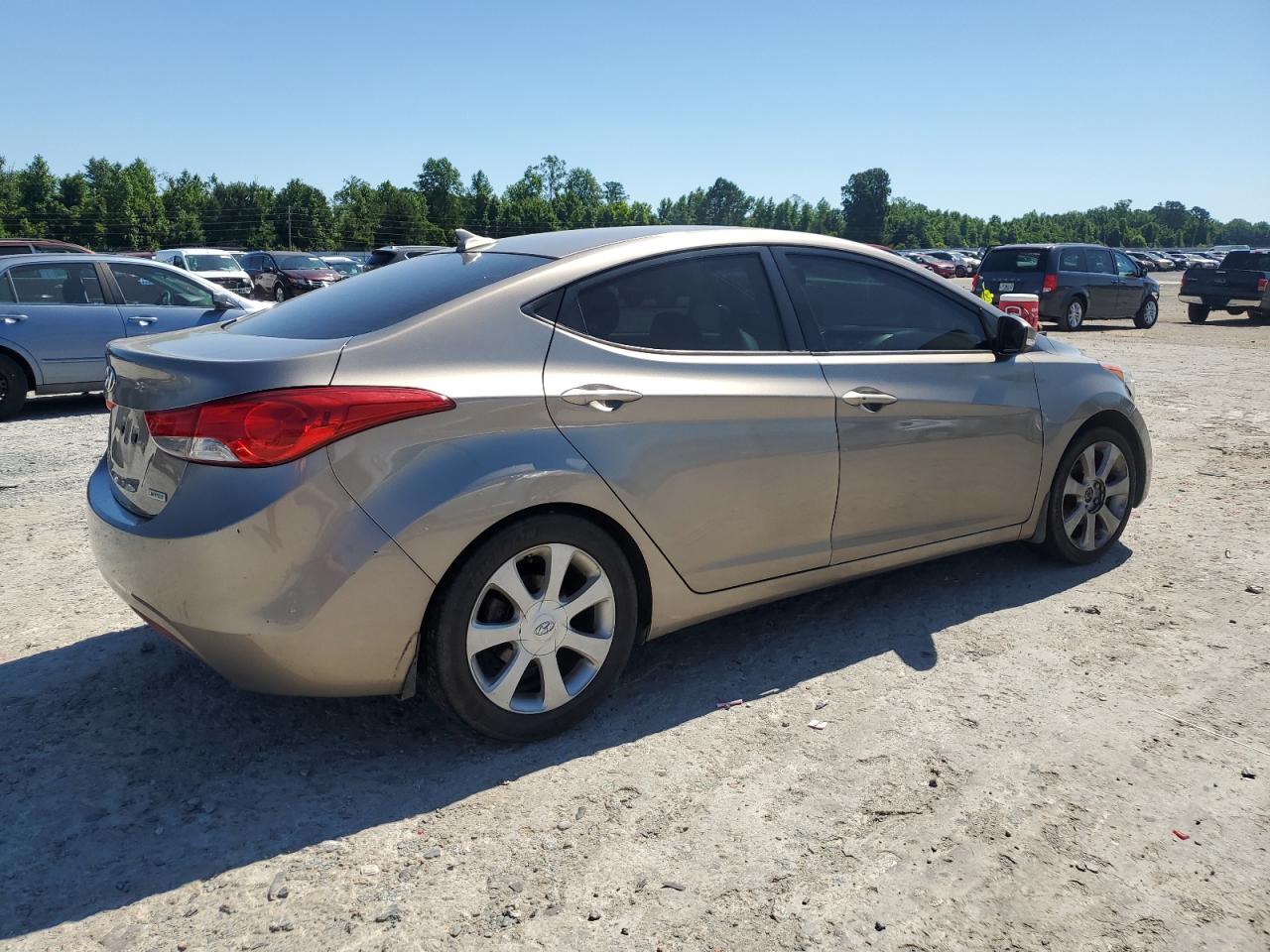 5NPDH4AE1DH396752 2013 Hyundai Elantra Gls