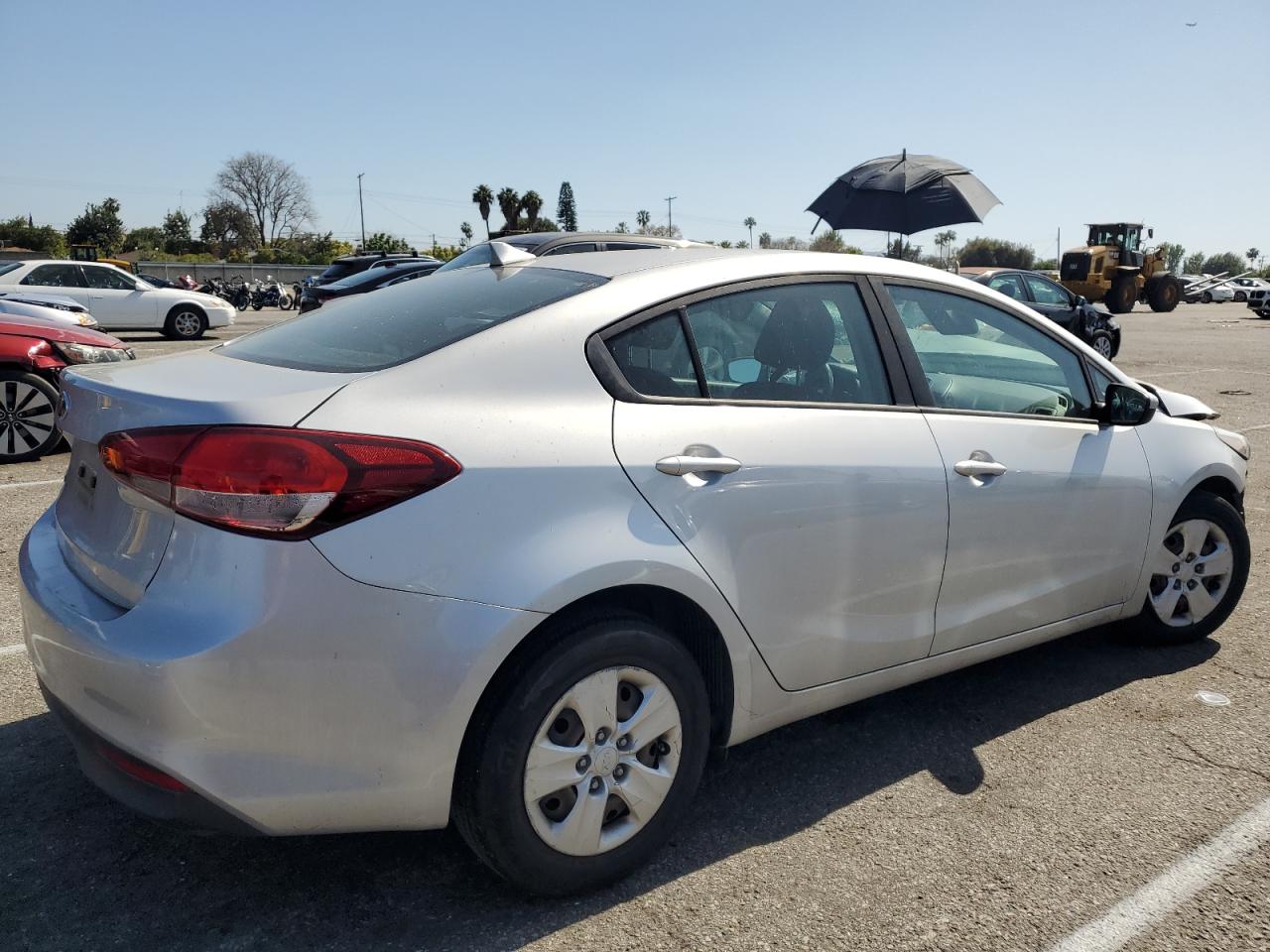 3KPFK4A77HE118704 2017 Kia Forte Lx