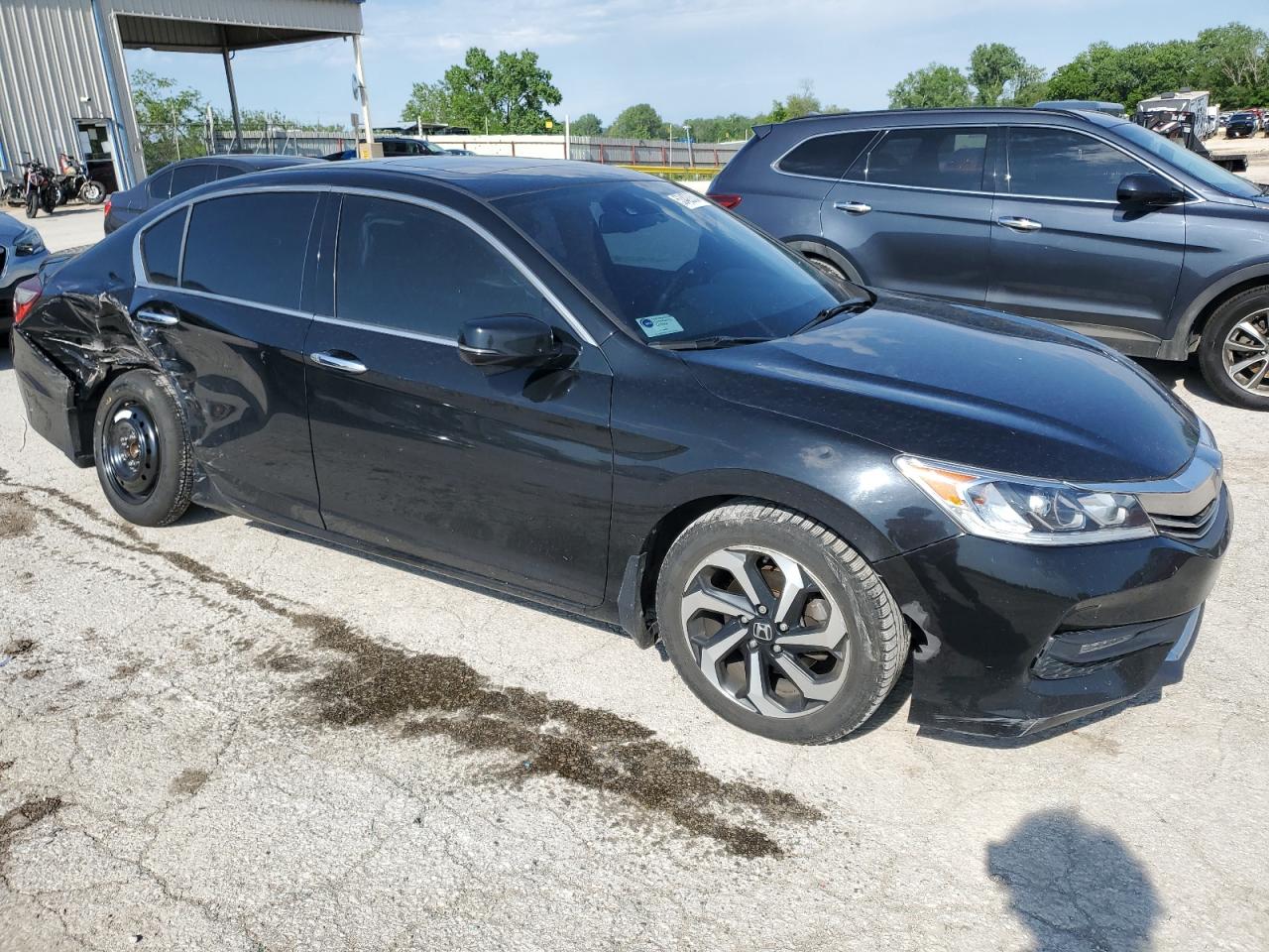 1HGCR3F08GA008364 HONDA ACCORD 2016