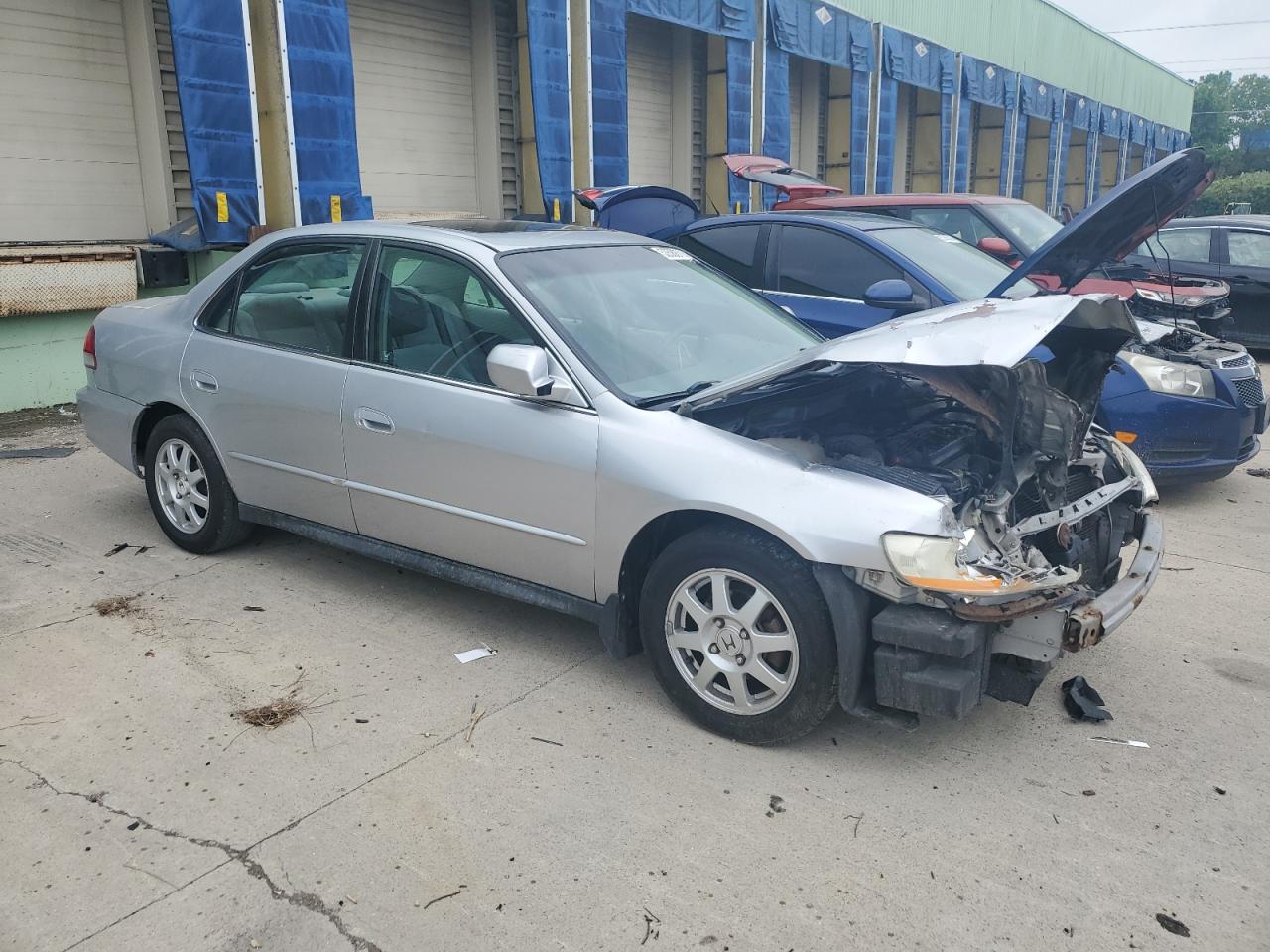 1HGCG56732A101123 2002 Honda Accord Se