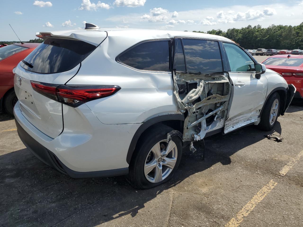 5TDCZRAH5NS102264 TOYOTA HIGHLANDER 2022