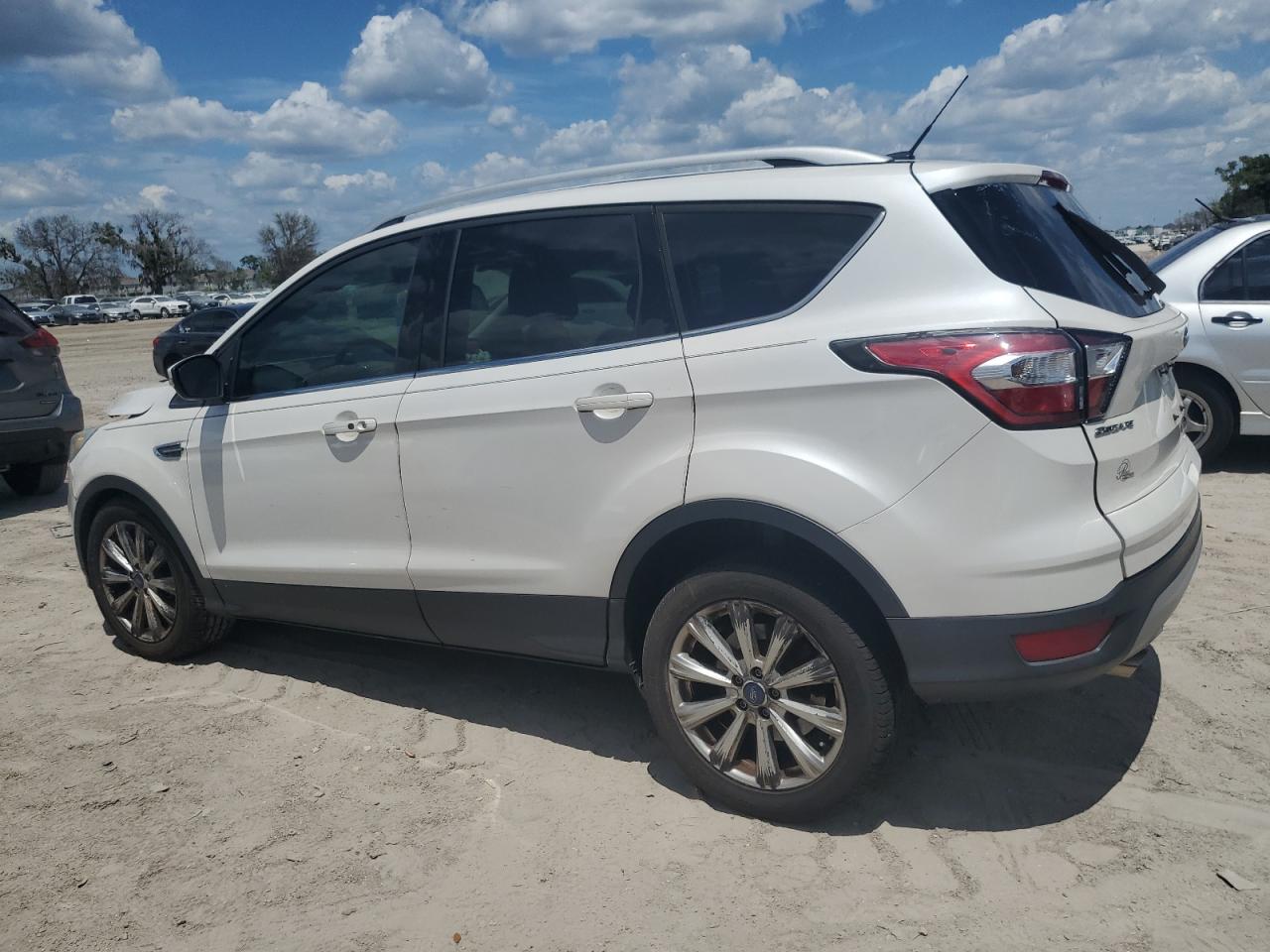 1FMCU0JD7HUC44036 2017 Ford Escape Titanium