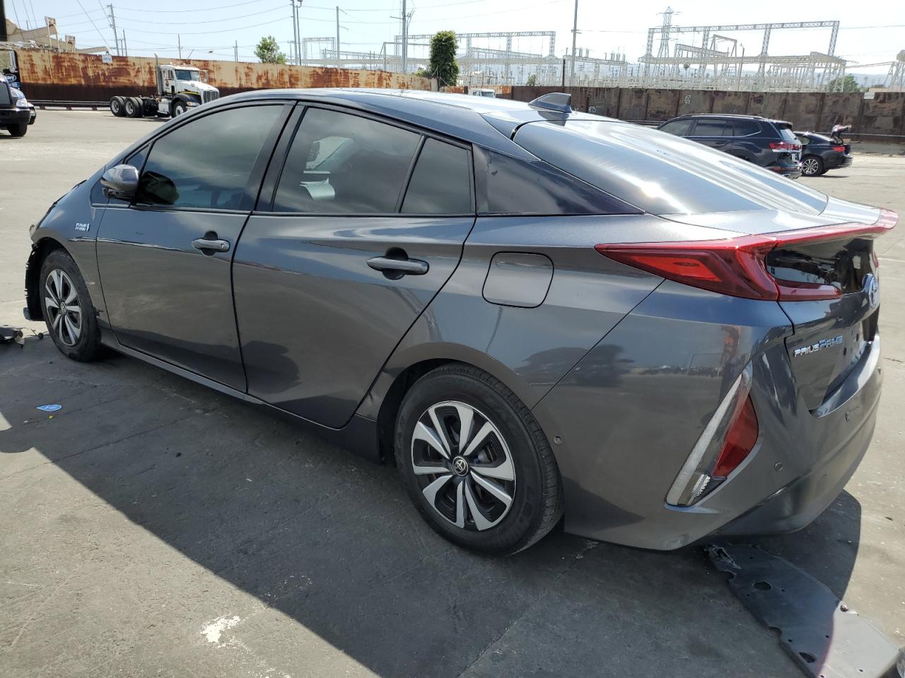 JTDKARFP1H3066467 2017 Toyota Prius Prime