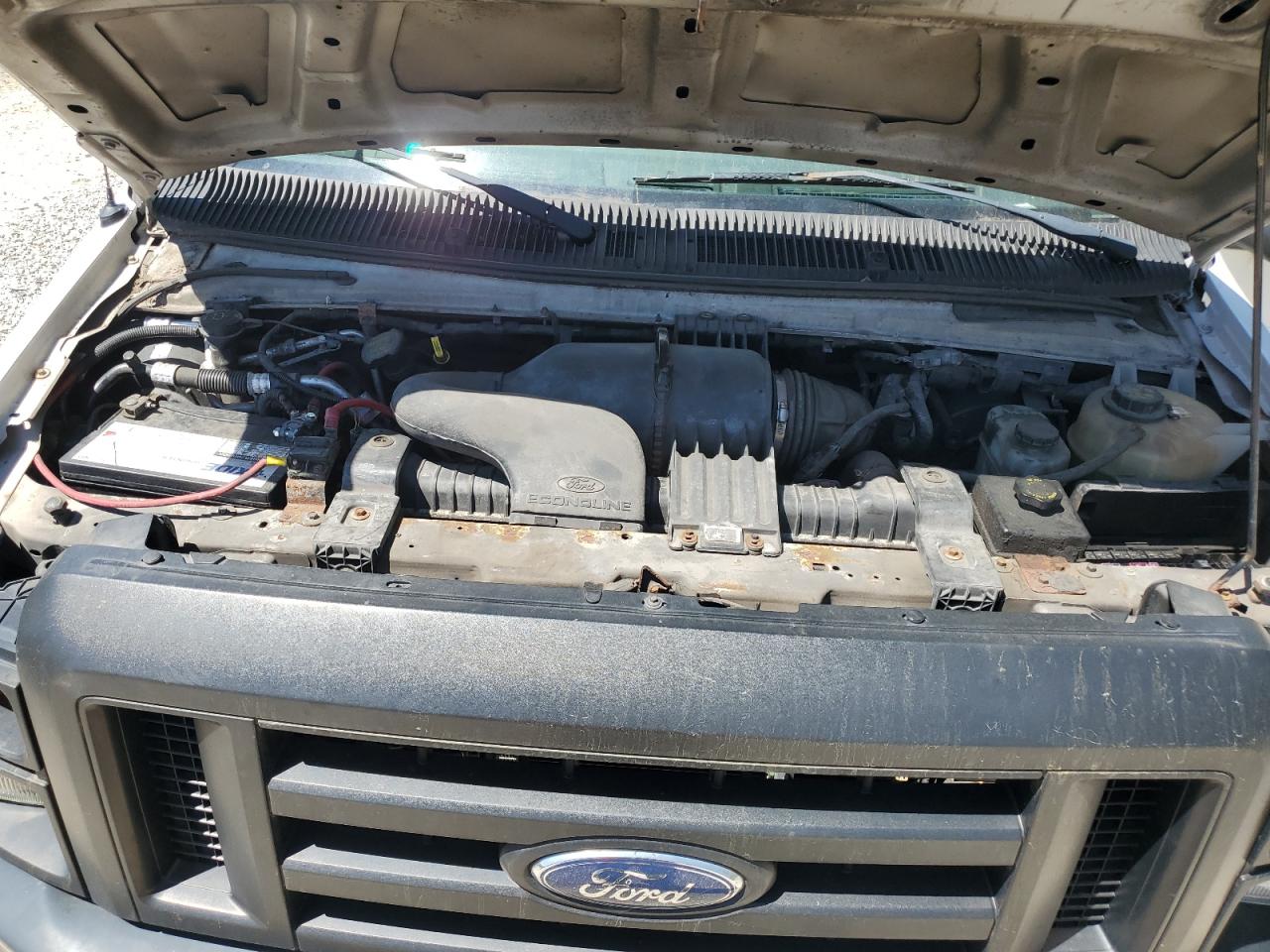 1FTNE2EW2ADB02653 2010 Ford Econoline E250 Van