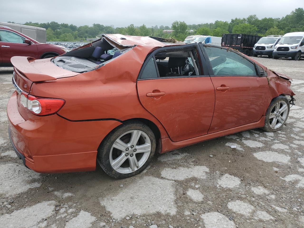 2T1BU4EE2DC074072 2013 Toyota Corolla Base