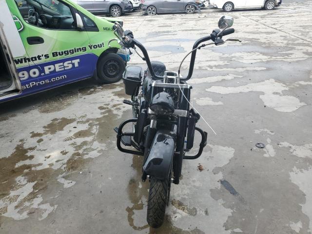 2018 HARLEY-DAVIDSON FLSL SOFTA - 1HD1YDJ11JC070276