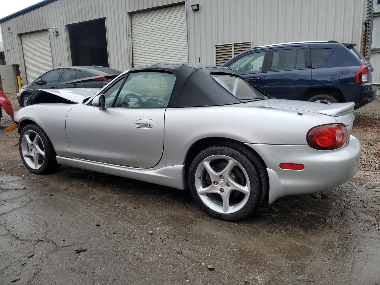 JM1NB353130304477 2003 Mazda Mx-5 Miata Base