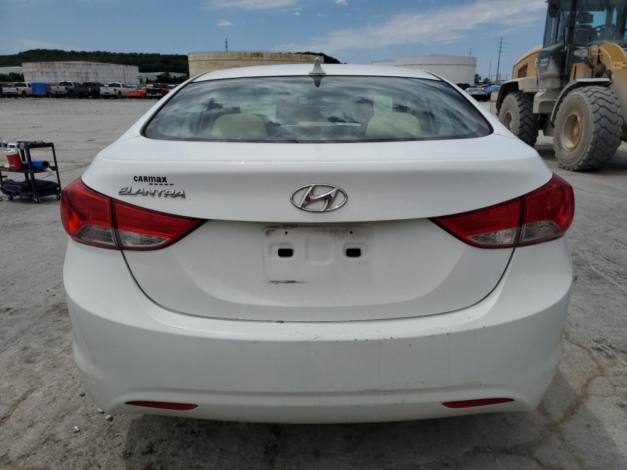 5NPDH4AE7DH372407 2013 Hyundai Elantra Gls