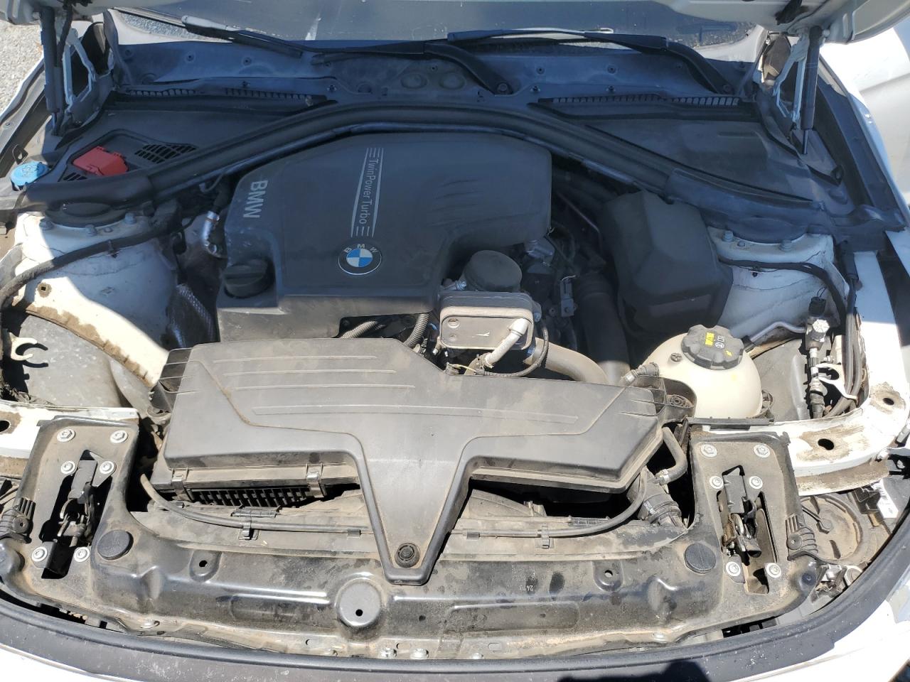 WBA8E1G34HNU15800 2017 BMW 320 I