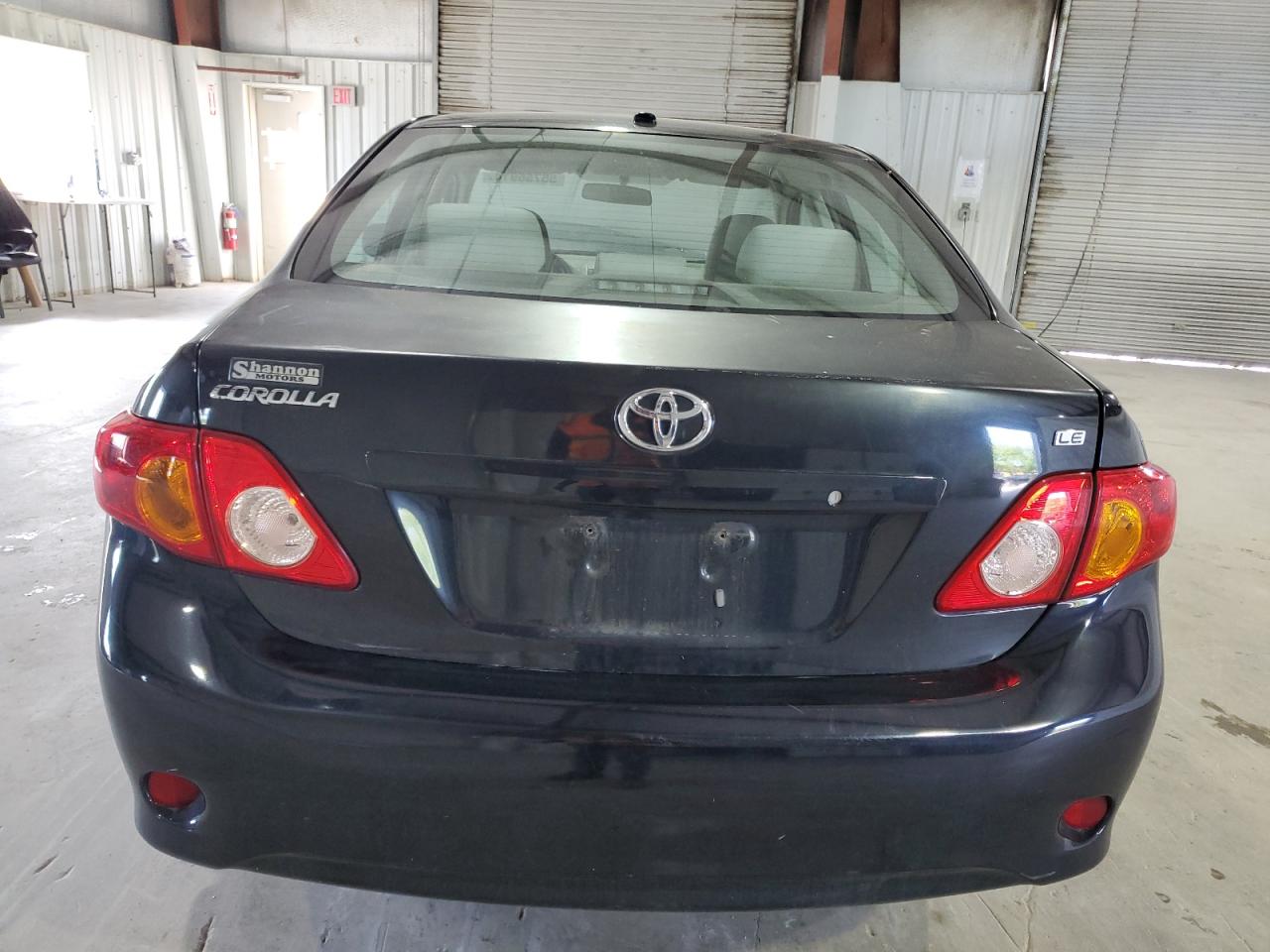 1NXBU4EEXAZ375733 2010 Toyota Corolla Base