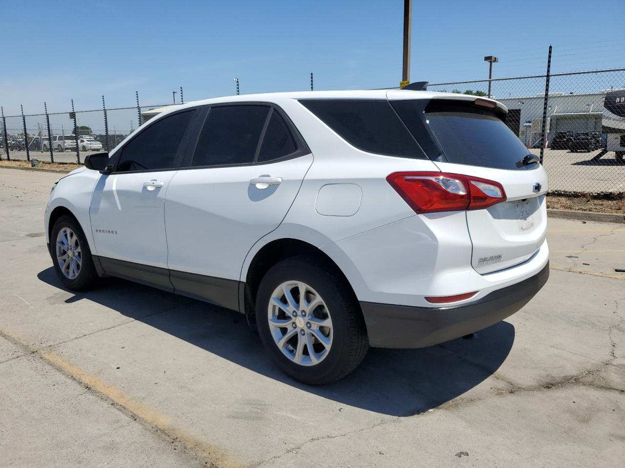 2020 Chevrolet Equinox Ls vin: 3GNAXSEV2LS734045