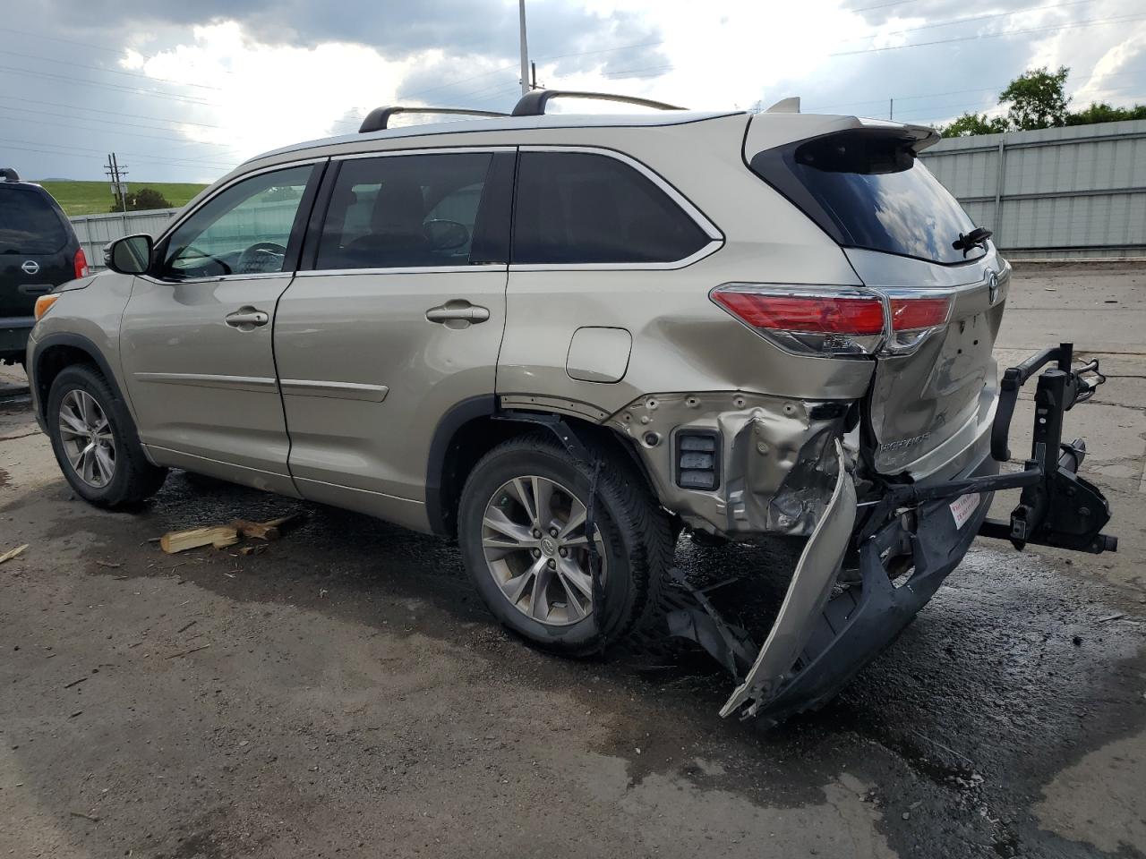 5TDJKRFH9ES018890 2014 Toyota Highlander Xle