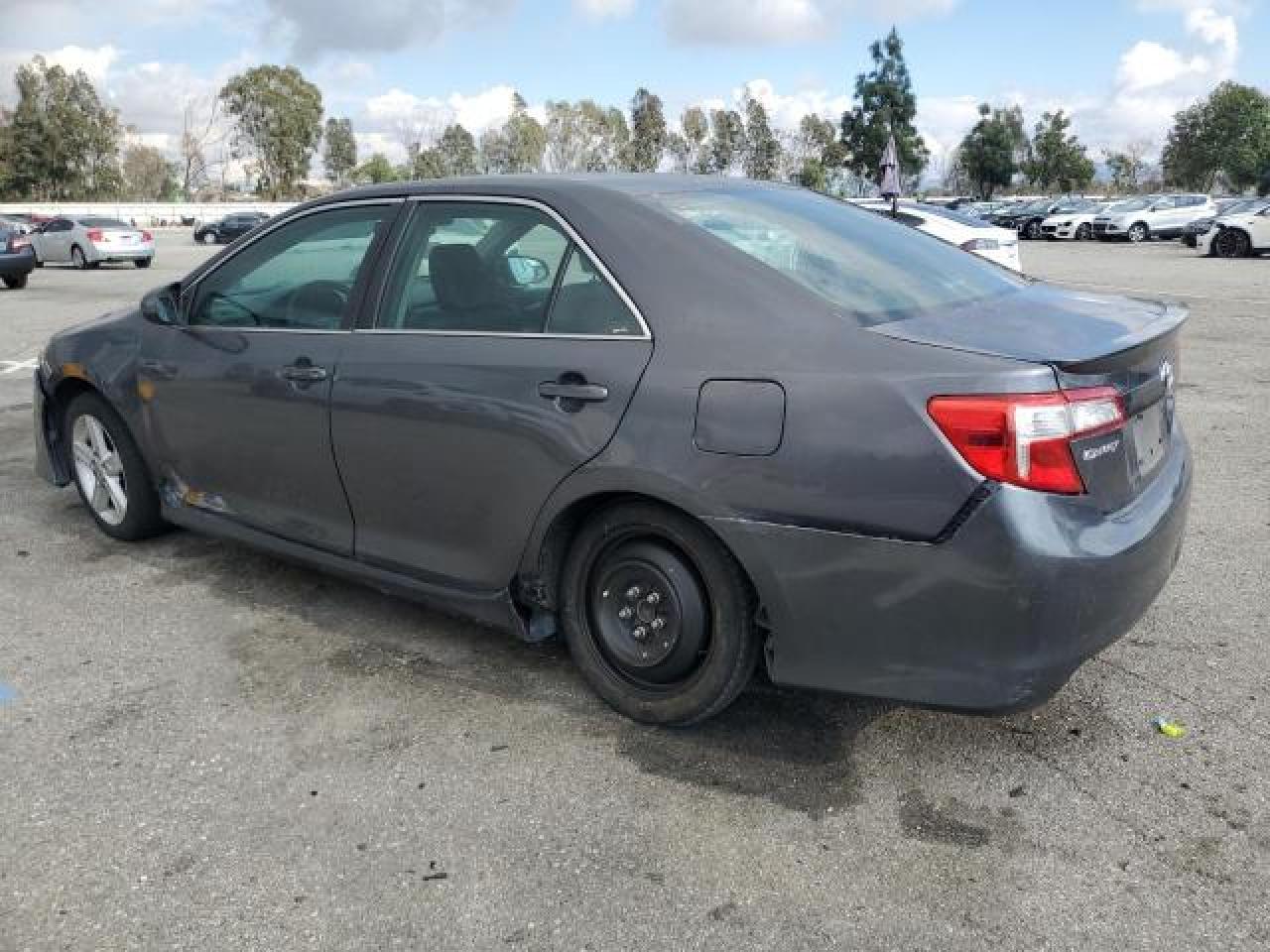 4T1BF1FK8DU233852 2013 Toyota Camry L