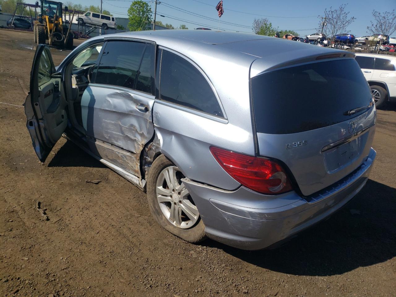 4JGCB65E18A073684 2008 Mercedes-Benz R 350