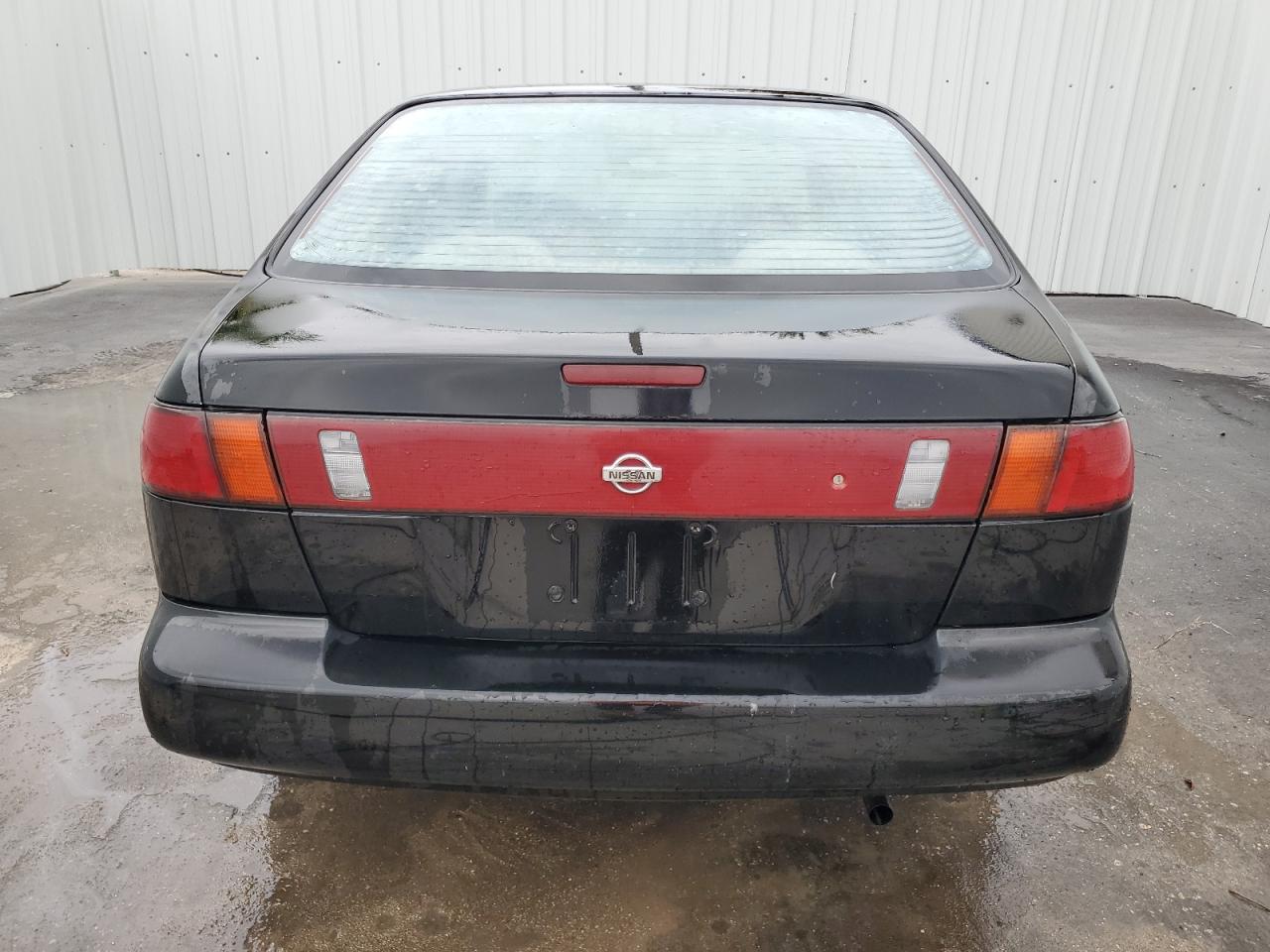 3N1AB41D2TL018551 1996 Nissan Sentra Xe