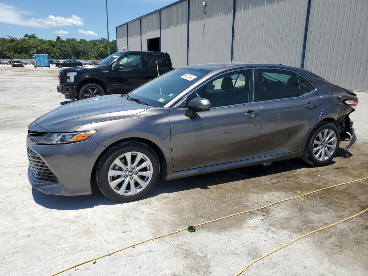 4T1B11HK9KU257750 2019 Toyota Camry L