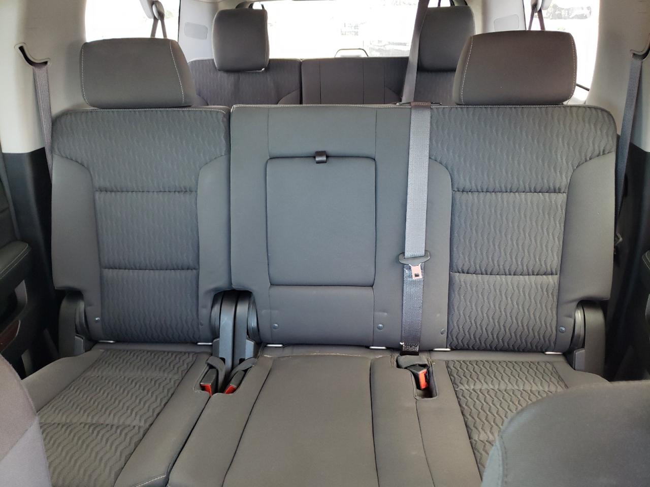 1GKS1FKC1HR204513 2017 GMC Yukon Xl C1500 Sle