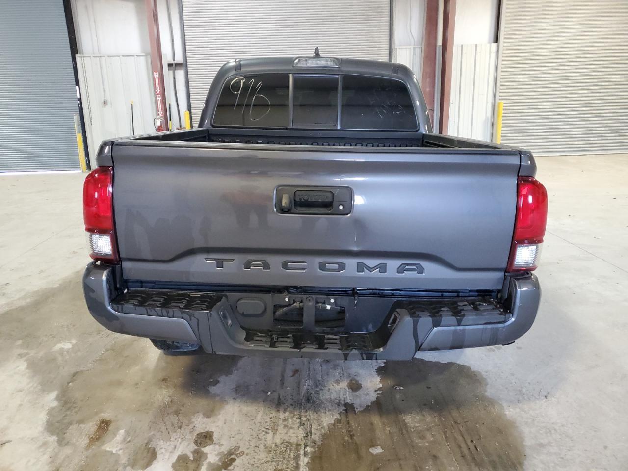 3TYAX5GN5MT025921 2021 Toyota Tacoma Double Cab