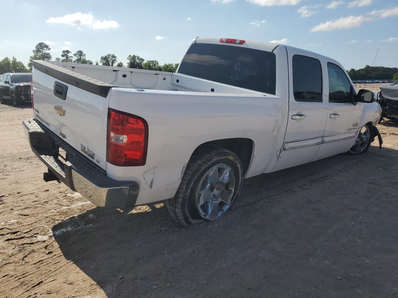 3GCRCSE01AG257104 2010 Chevrolet Silverado C1500 Lt