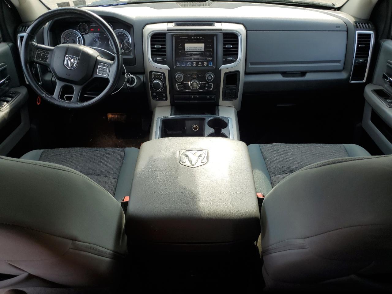 1C6RR7GTXFS512049 2015 Ram 1500 Slt