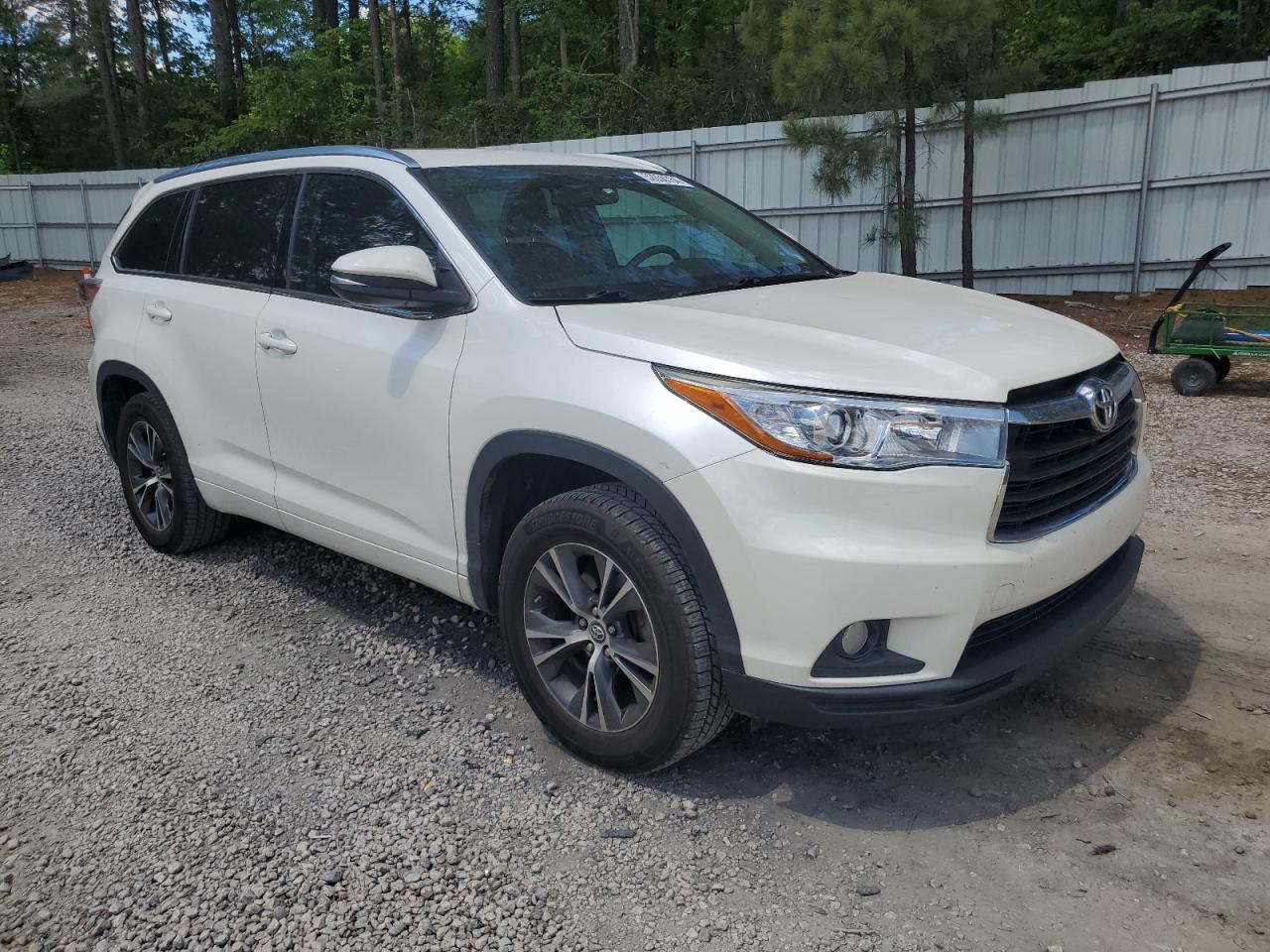 5TDKKRFH9GS173821 TOYOTA HIGHLANDER 2016