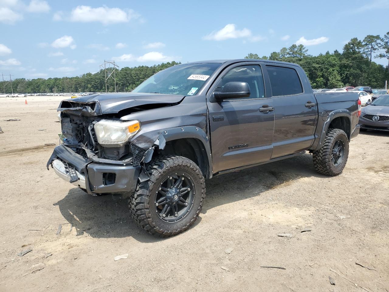 5TFDW5F13HX638422 2017 Toyota Tundra Crewmax Sr5