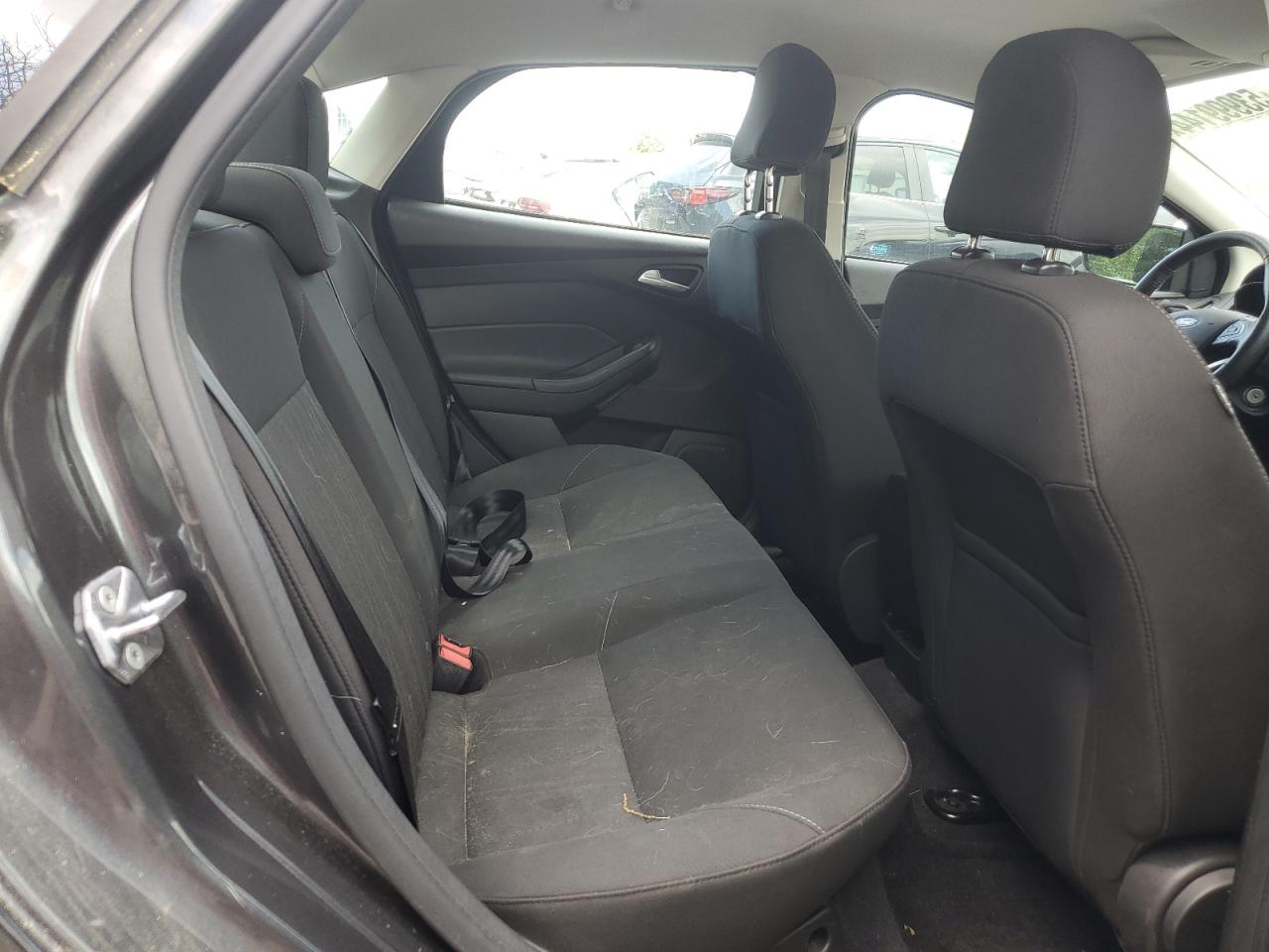 1FADP3FE6HL235326 FORD FOCUS 2017