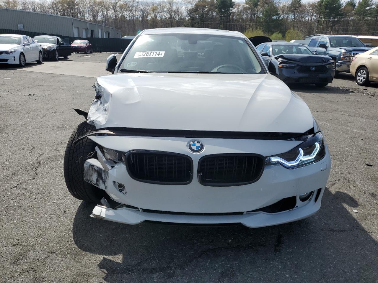 2013 BMW 328 Xi Sulev vin: WBA3B5G58DNS00927