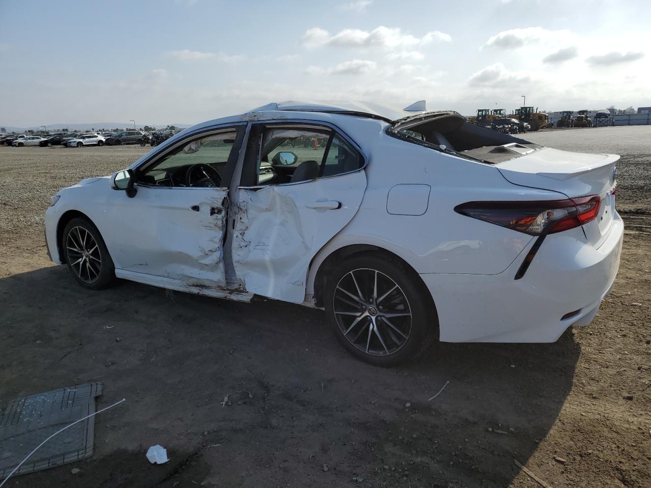 4T1G11AK3PU744028 TOYOTA CAMRY 2023
