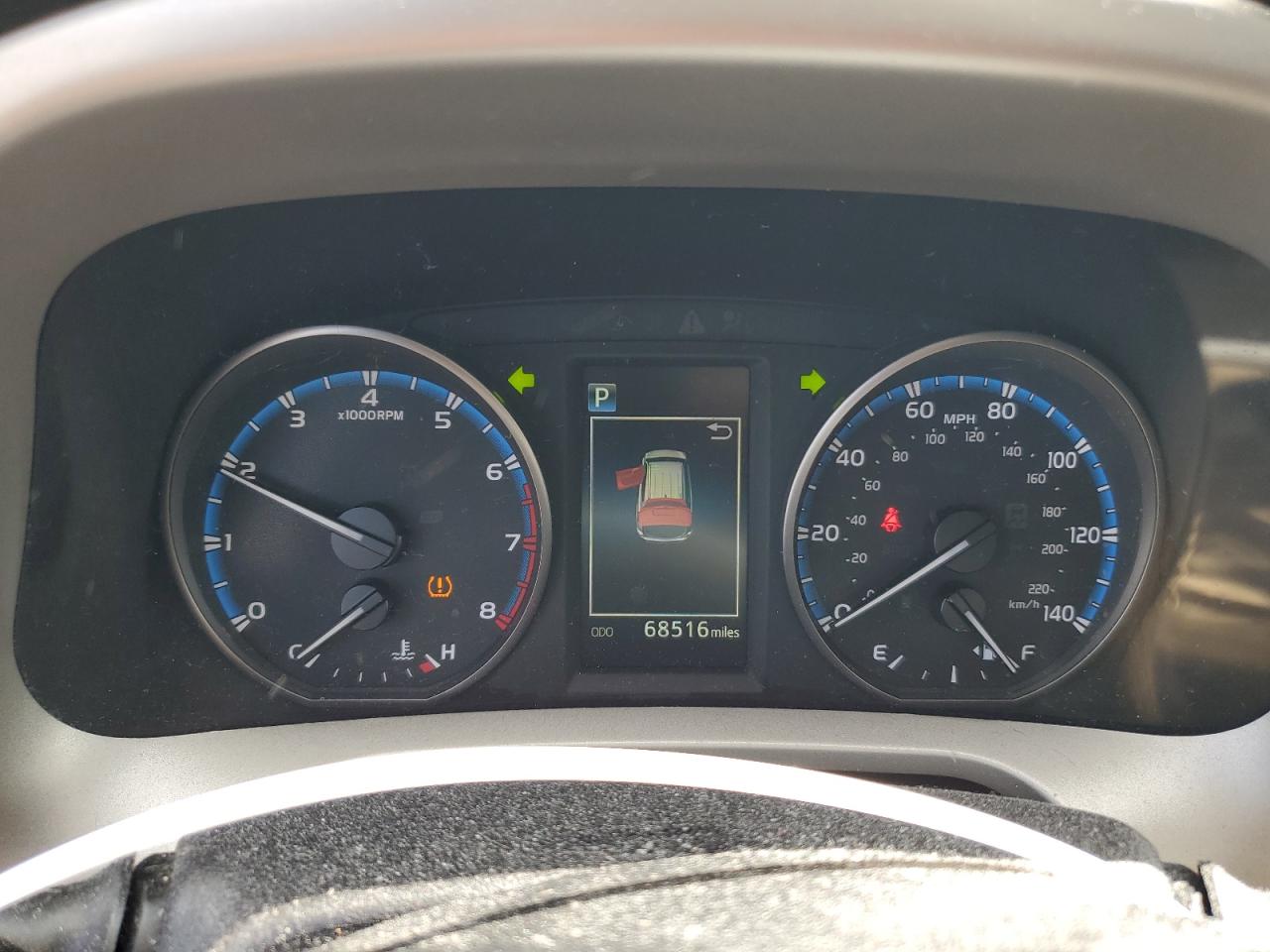 2T3BFREV5HW628353 2017 Toyota Rav4 Le