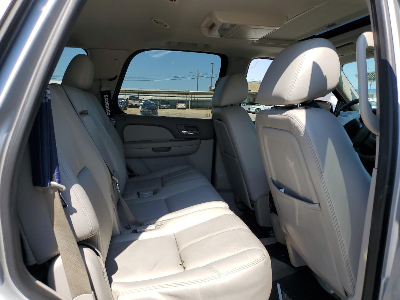 1GNSKBE05DR134504 2013 Chevrolet Tahoe K1500 Lt