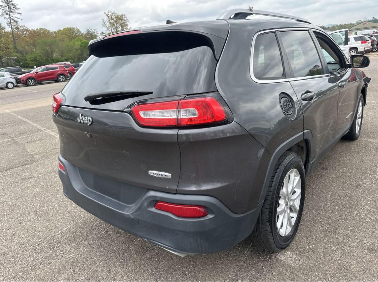 1C4PJLCS8GW171046 2016 Jeep Cherokee Latitude