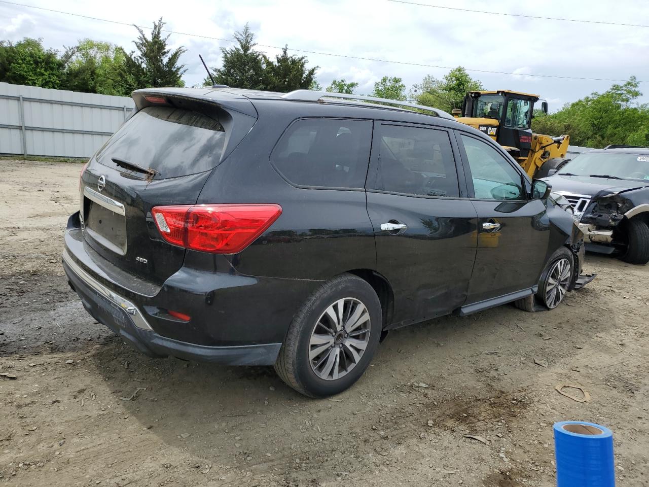 5N1DR2MM1HC692548 NISSAN PATHFINDER 2017